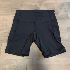 Lululemon fast and free